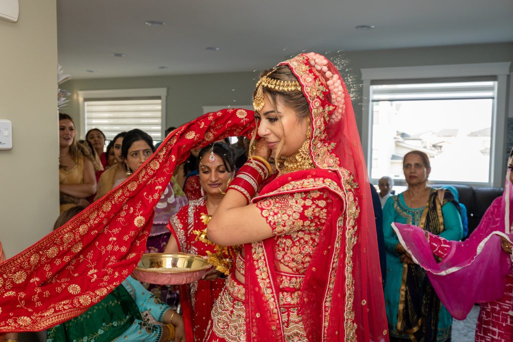 15 Henna Devesh, WED 6793